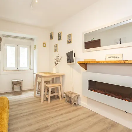 Downtown Amalia * Lissabon