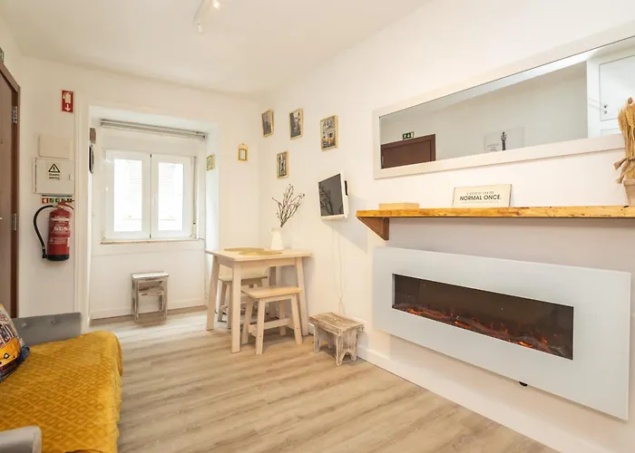 Downtown Amalia * Lissabon