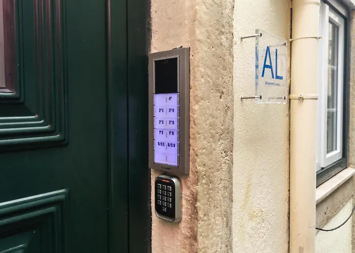 Apartment Downtown Amalia Lisbon